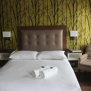 3* Alojamento de Acomodação e Pequeno-almoço St. Judes