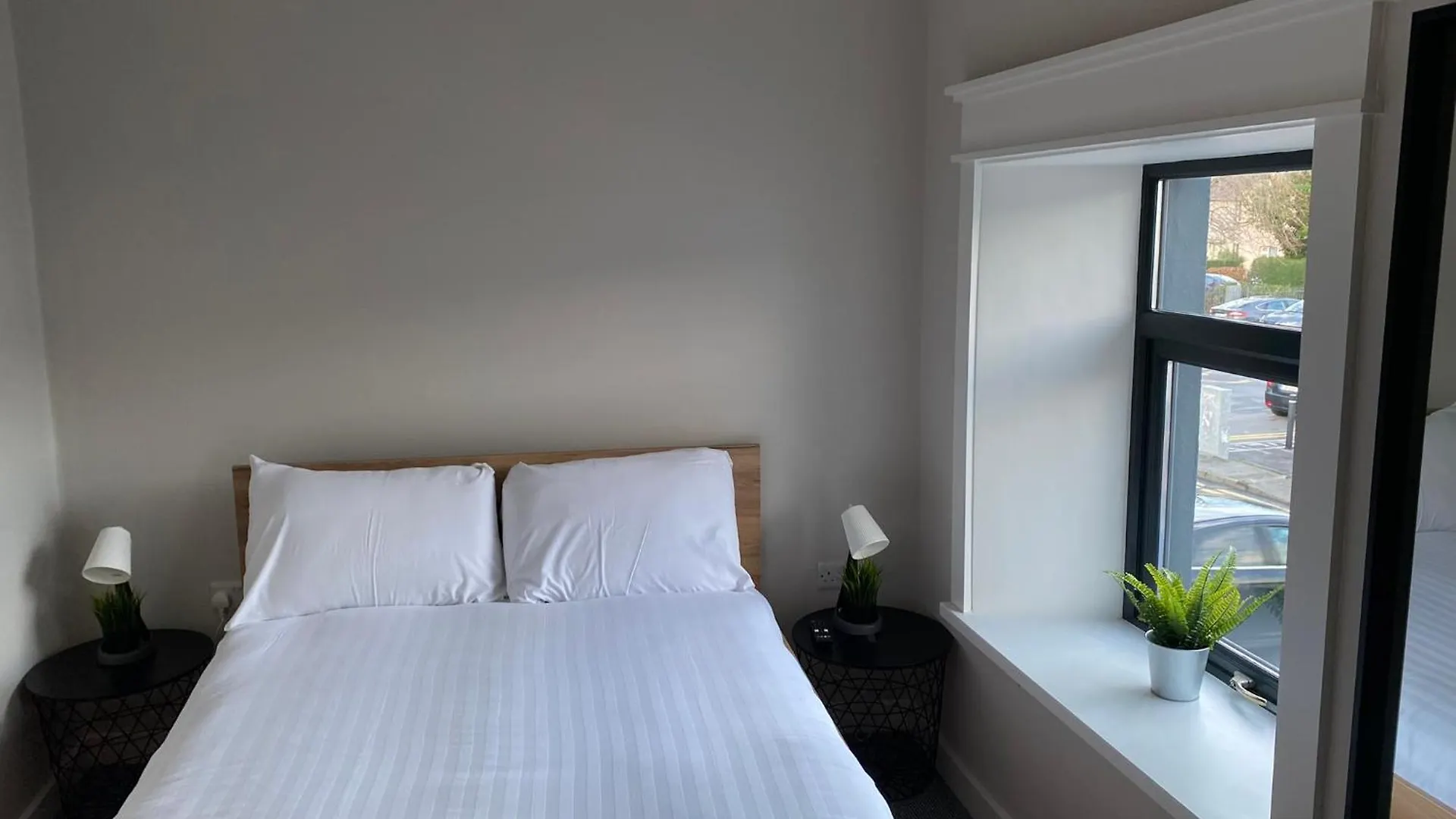 No5 Boutique Woodquay Townhouse Galway City Centre 0*,  Ireland